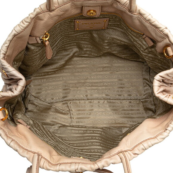 PRADA Cream Leather Shoulder Bag - Picture 5 of 9